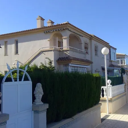 Casa Del Mar By La Mata Апартаменты Торевьиа